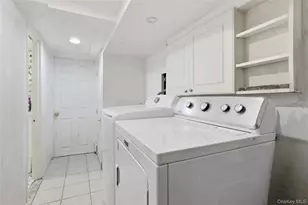 70 Avenue A, Holbrook, NY 11741 - Photo 20