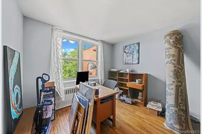 31-85 Crescent Street #608, Astoria, NY 11106 - Photo 4