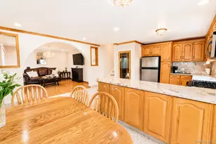 688 Pleasantview Ct, Yorktown Heights, NY 10598 - Photo 12