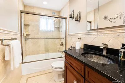 688 Pleasantview Court, Yorktown Heights, NY 10598 - Photo 20