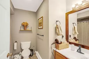 13 Jodphur Ln, Newburgh, NY 12550 - Photo 12