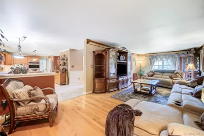 28 Heritage Crossing, Circleville, NY 10919 - Photo 12