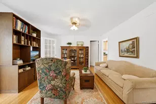 21 Crescent Pl, Yonkers, NY 10704 - Photo 12