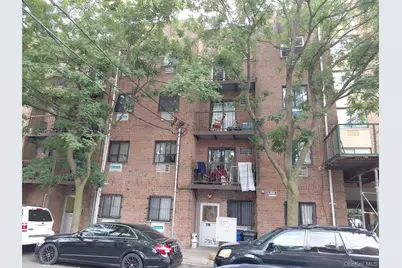 724 E 221st Street #2A, Bronx, NY 10467 - Photo 2