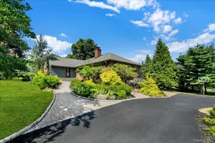 236 Westlake Dr, Valhalla, NY 10595 - Photo 2