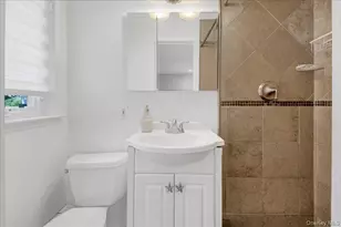 236 Westlake Dr, Valhalla, NY 10595 - Photo 26