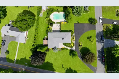 236 Westlake Drive, Valhalla, NY 10595 - Photo 1