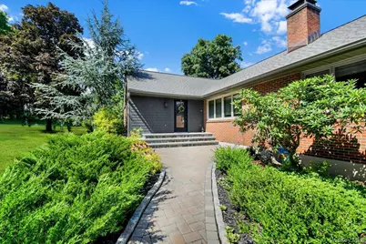236 Westlake Drive, Valhalla, NY 10595 - Photo 50
