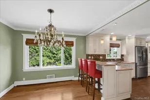 236 Westlake Dr, Valhalla, NY 10595 - Photo 8