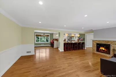 236 Westlake Drive, Valhalla, NY 10595 - Photo 12
