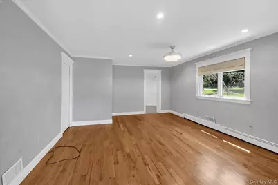 236 Westlake Drive, Valhalla, NY 10595 - Photo 22