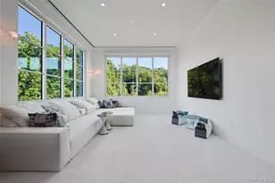 100 Garvies Point Rd, Glen Cove, NY 11542 - Photo 6