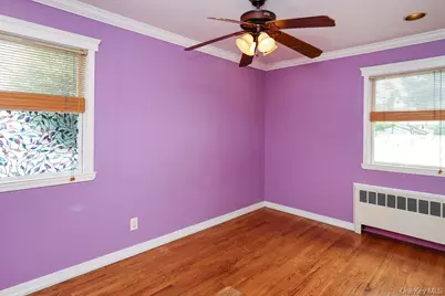 41 Cambria Road, Syosset, NY 11791 - Photo 14