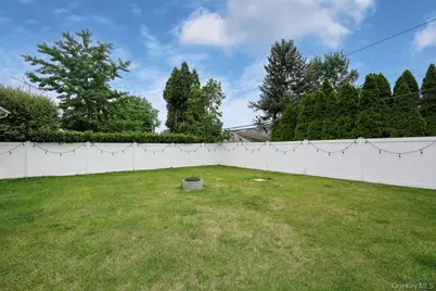 41 Cambria Road, Syosset, NY 11791 - Photo 26