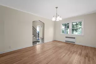 198 Canterbury, Lynbrook, NY 11563 - Photo 6
