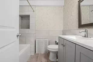 198 Canterbury, Lynbrook, NY 11563 - Photo 12