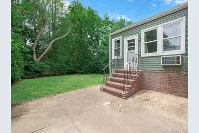 198 Canterbury, Lynbrook, NY 11563 - Photo 24