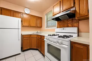102 Spruce St, Yonkers, NY 10701 - Photo 4