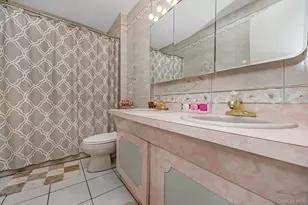 69-35 61st Rd, Middle Village, NY 11379 - Photo 22