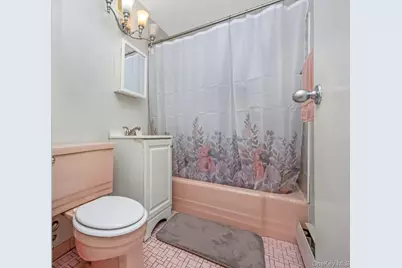 69-35 61st Road, Middle Village, NY 11379 - Photo 8