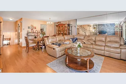 69-35 61st Road, Middle Village, NY 11379 - Photo 16