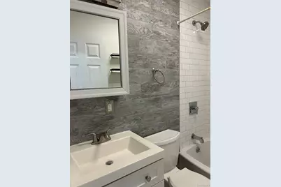 139-11 87th Drive #1, Jamaica, NY 11435 - Photo 8