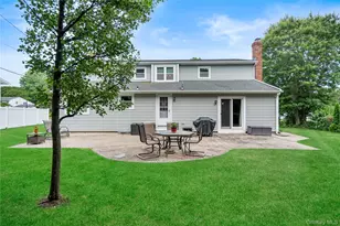 16 Bruce Dr, South Setauket, NY 11720 - Photo 36
