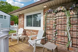 148 Oak Ave, Shirley, NY 11967 - Photo 4