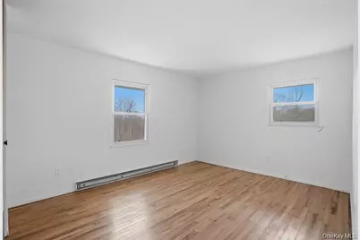 26 Lauretta Drive, Highland, NY 12528 - Photo 14
