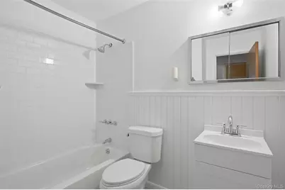26 Lauretta Drive, Highland, NY 12528 - Photo 10