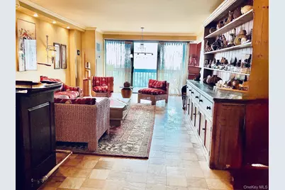 26910 Grand Central Parkway #28G, Floral Park, NY 11005 - Photo 4