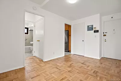 21-36 33rd Road #12B, Astoria, NY 11106 - Photo 8