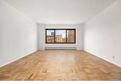 21-36 33rd Road #12B, Astoria, NY 11106 - Photo 2