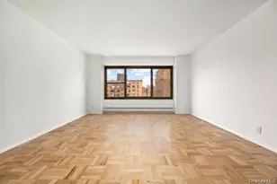 21-36 33rd Rd, Astoria, NY 11106 - Photo 2