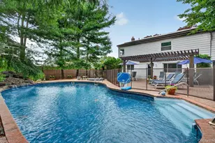 15 Ulster Dr, Jericho, NY 11753 - Photo 36