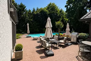 76 Wood Ln, Woodmere, NY 11598 - Photo 38