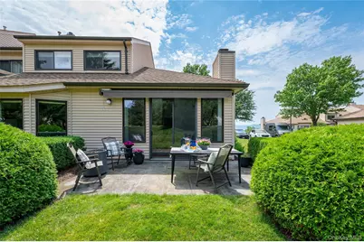61 Hudson Watch Drive #61, Ossining, NY 10562 - Photo 4