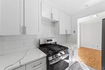 23 Water Grant Street #8G, Yonkers, NY 10701 - Photo 12