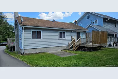 11 Chestnut Street, Newburgh, NY 12550 - Photo 10