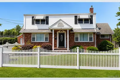 31 Maple Avenue, Kings Park, NY 11754 - Photo 1