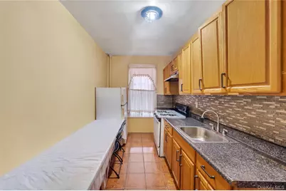 558 Midwood St, Brooklyn, NY 11203 - Photo 10