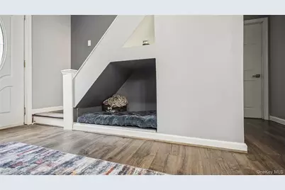 1634 N Gardiner Drive, Bay Shore, NY 11706 - Photo 4
