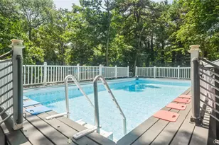 1634 N Gardiner Dr, Bay Shore, NY 11706 - Photo 34