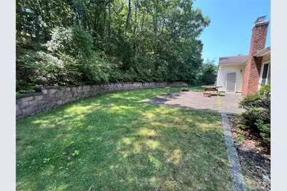 114 Washington Boulevard, Commack, NY 11725 - Photo 18