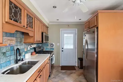 34 1st Avenue, Farmingdale, NY 11735 - Photo 12