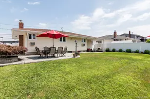 34 1st Ave, Farmingdale, NY 11735 - Photo 22