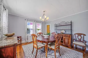 27 Hilbert St, Hempstead, NY 11550 - Photo 16