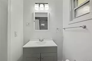 52 Claremont Pl, Mount Vernon, NY 10553 - Photo 18