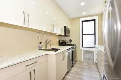 2680 E 19th Street #2S, Brooklyn, NY 11235 - Photo 20