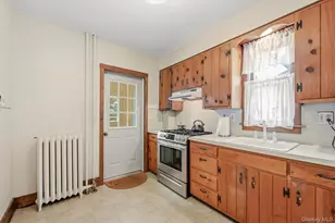 17 Kellogg Ave, Port Jervis, NY 12771 - Photo 10